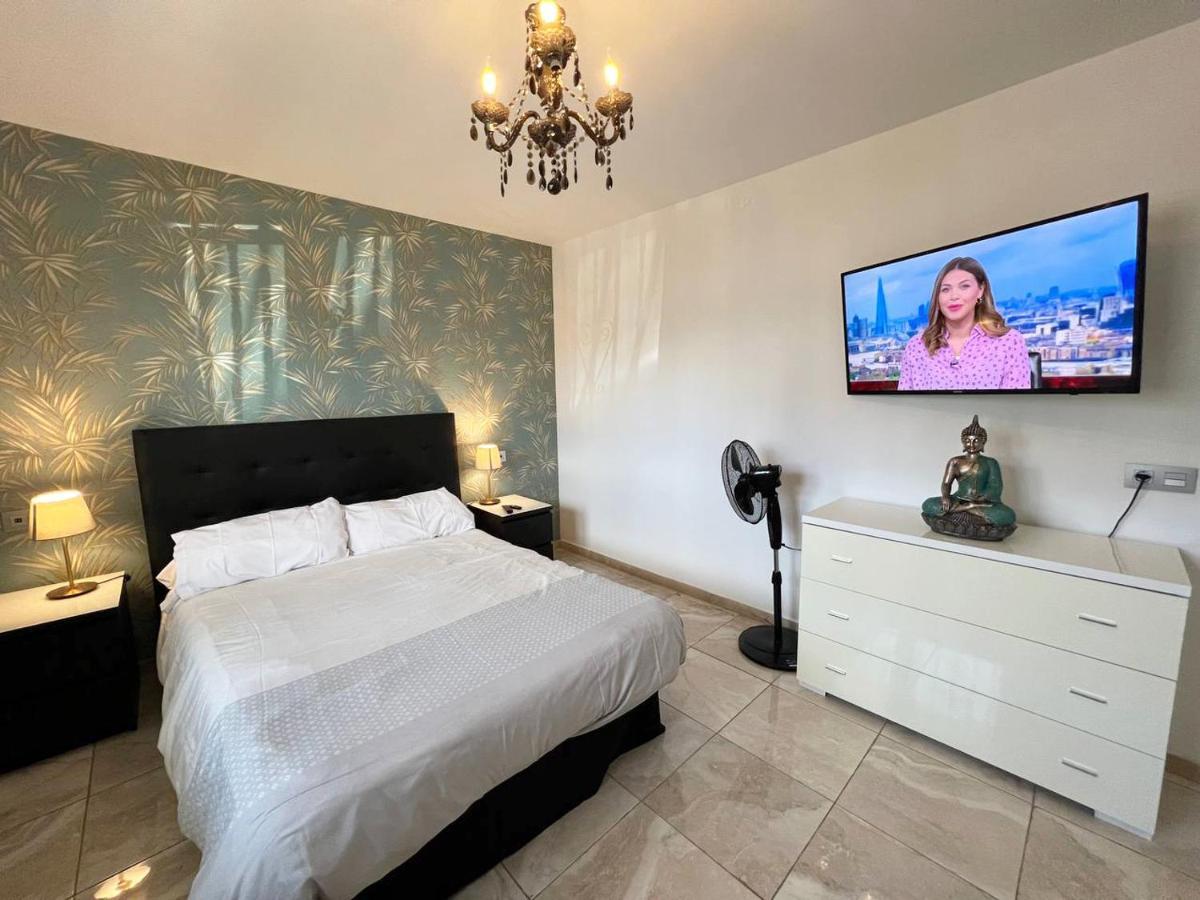 Modern Apartment With Prime Location Puerto del Carmen  Zewnętrze zdjęcie